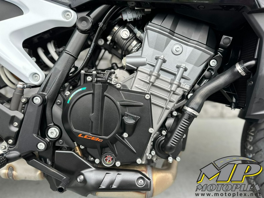 2027 KTM 990 Duke