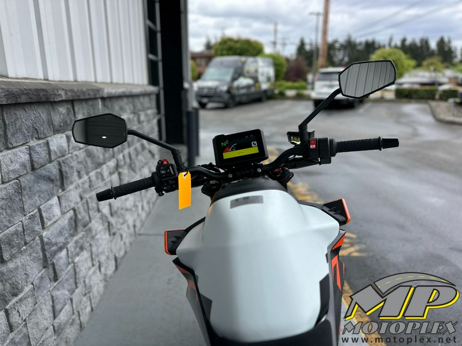 2027 KTM 990 Duke