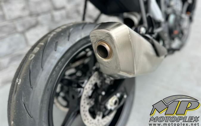 2027 KTM 990 Duke