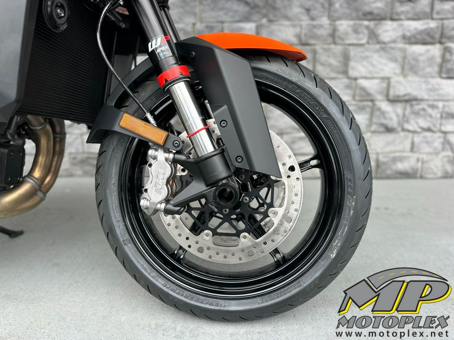 2027 KTM 990 Duke