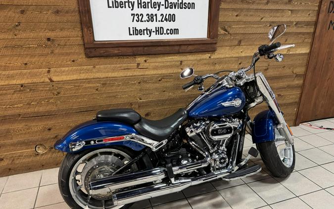 2022 Harley-Davidson® Fat Boy® 114 Reef Blue FLFBS
