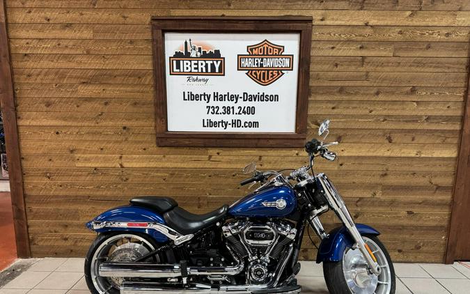 2022 Harley-Davidson® Fat Boy® 114 Reef Blue FLFBS