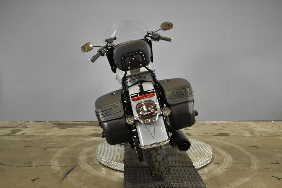 2026 Harley-Davidson Heritage Classic FLHC