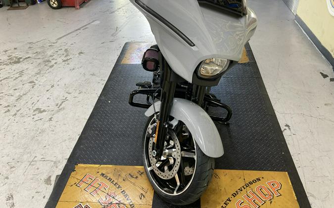 2024 Harley-Davidson Street Glide® Billiard Gray / ST Package with Tab mufflers.