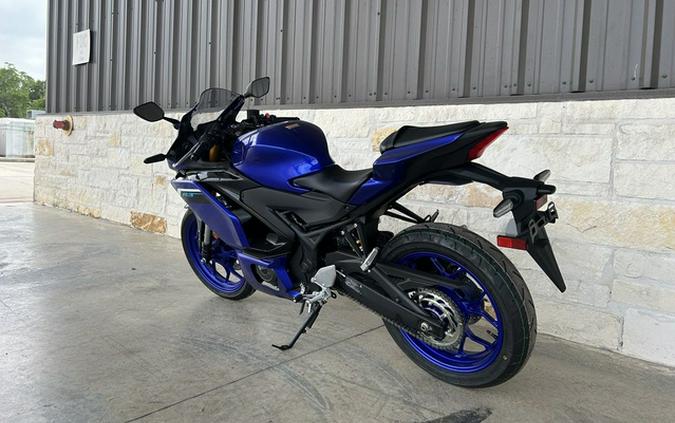 2025 Yamaha YZF-R3 R3 ABS