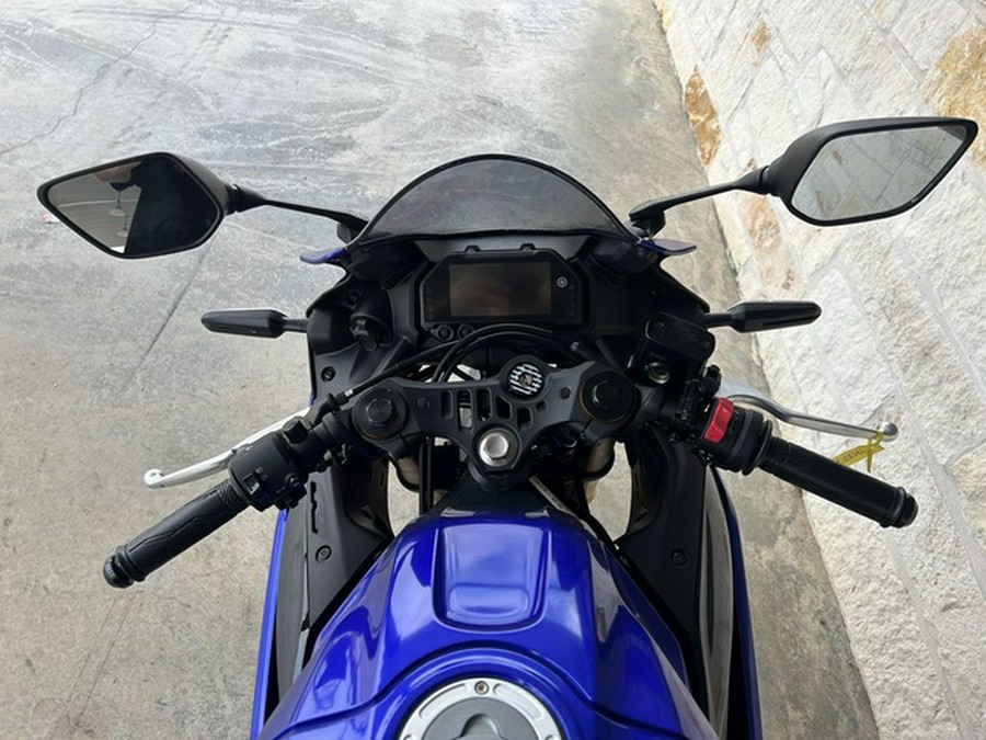 2025 Yamaha YZF-R3 R3 ABS