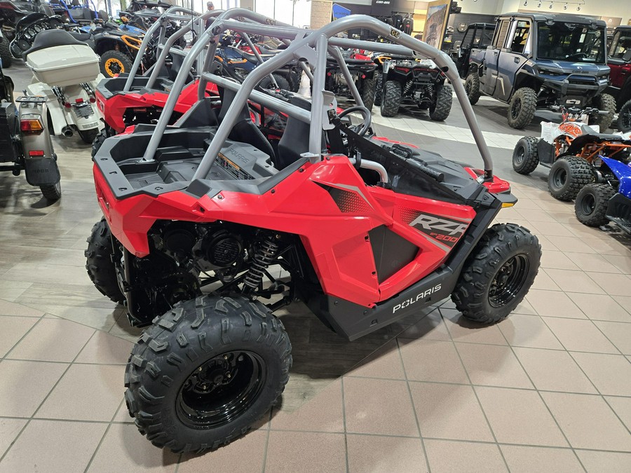 2026 POLARIS RZR 200 EFI