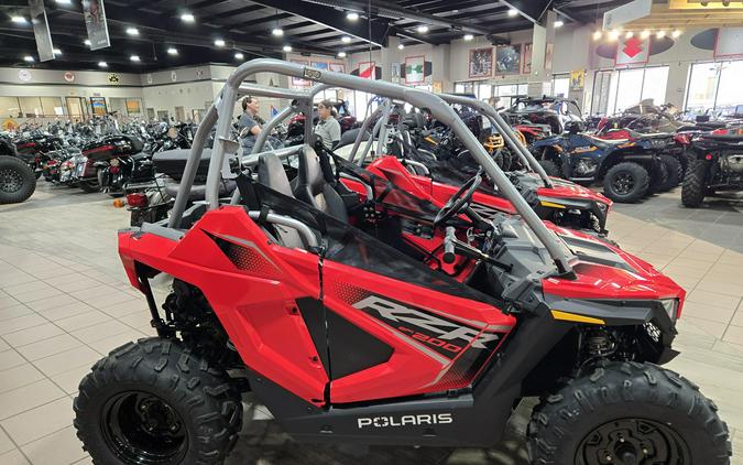 2026 POLARIS RZR 200 EFI