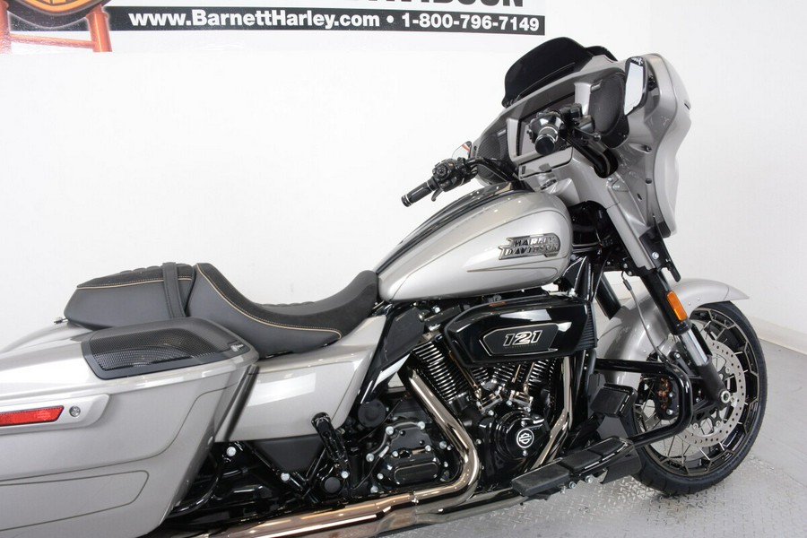 2023 Harley-Davidson FLHXSE CVO™ Street Glide