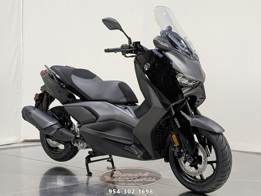 2025 Yamaha XMAX