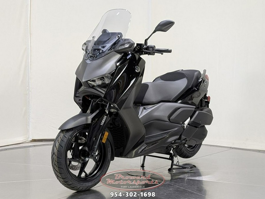 2025 Yamaha XMAX