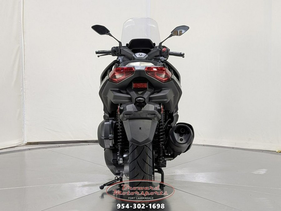 2025 Yamaha XMAX