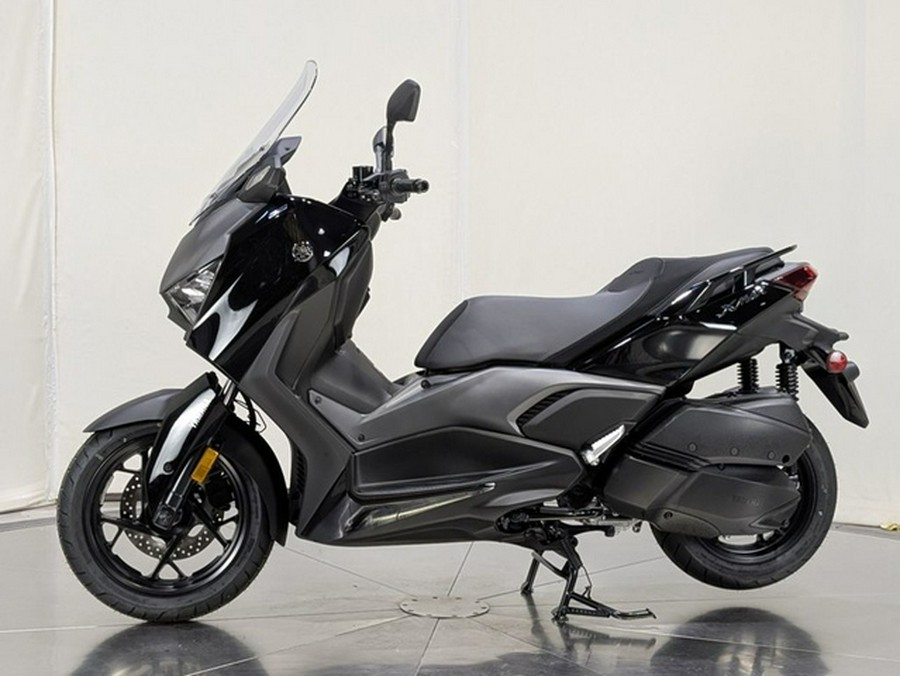 2025 Yamaha XMAX