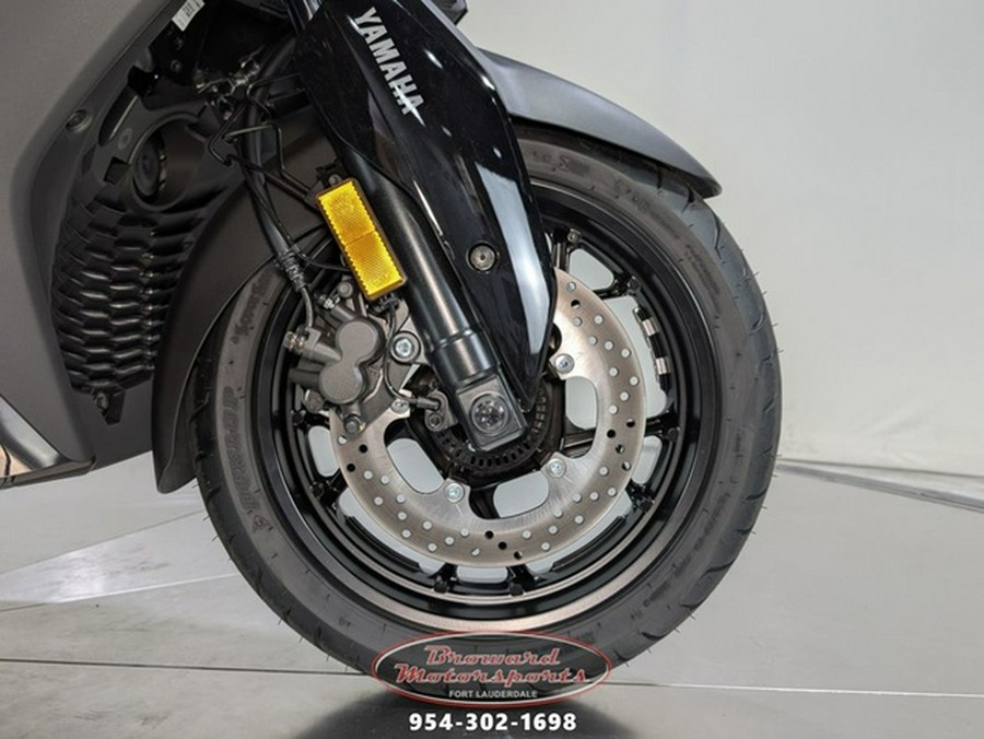 2025 Yamaha XMAX
