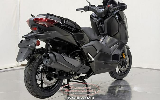 2025 Yamaha XMAX