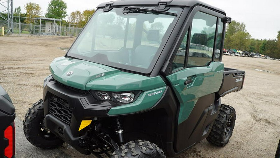 2026 Can-Am® Defender DPS CAB HD9 Compass Green