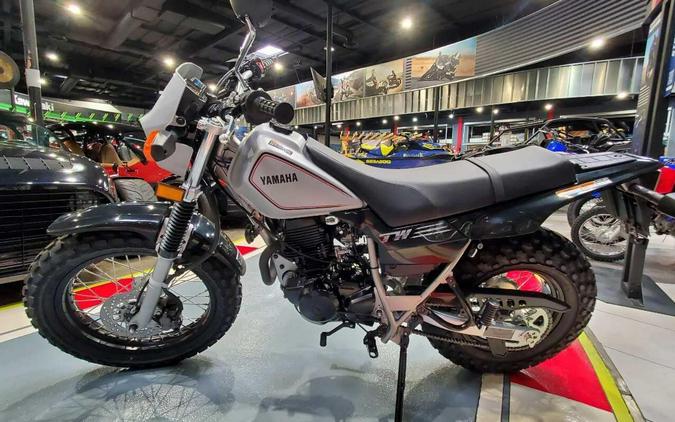 2024 Yamaha TW200