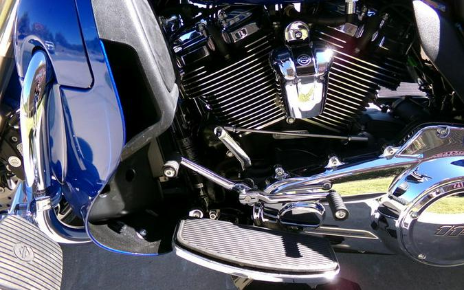 2024 Harley-Davidson® FLHTCUTG - Tri Glide® Ultra
