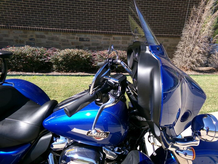 2024 Harley-Davidson® FLHTCUTG - Tri Glide® Ultra