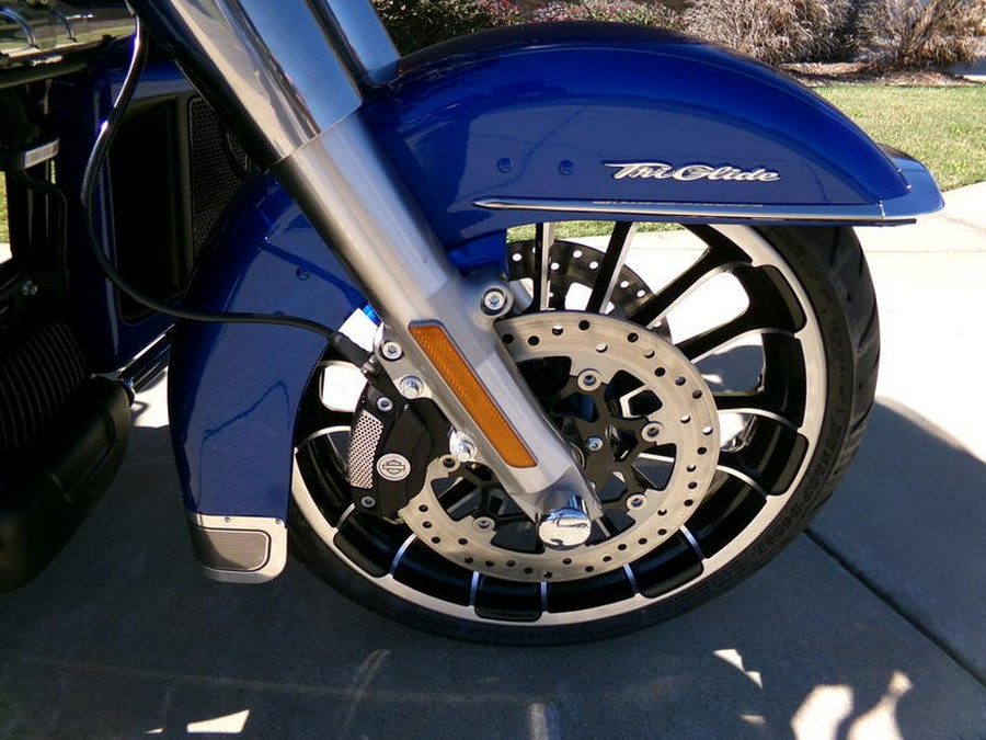 2024 Harley-Davidson® FLHTCUTG - Tri Glide® Ultra