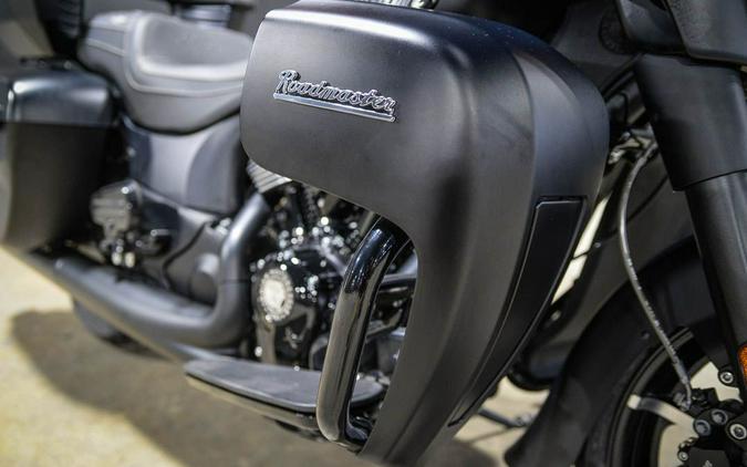 2023 Indian Motorcycle Roadmaster® Dark Horse®