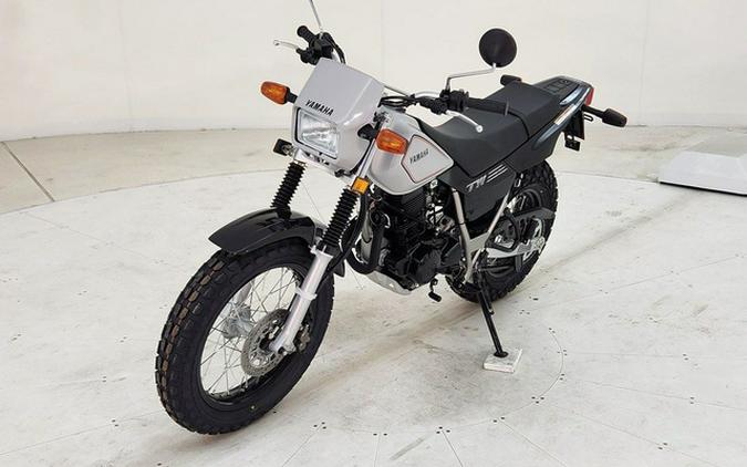 2027 Yamaha TW 200