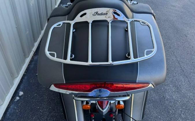 2019 Indian Roadmaster Steel Gray Smoke / Thunder Black Smoke Icon Series Dirt Track SmokeThunder Black Smoke
