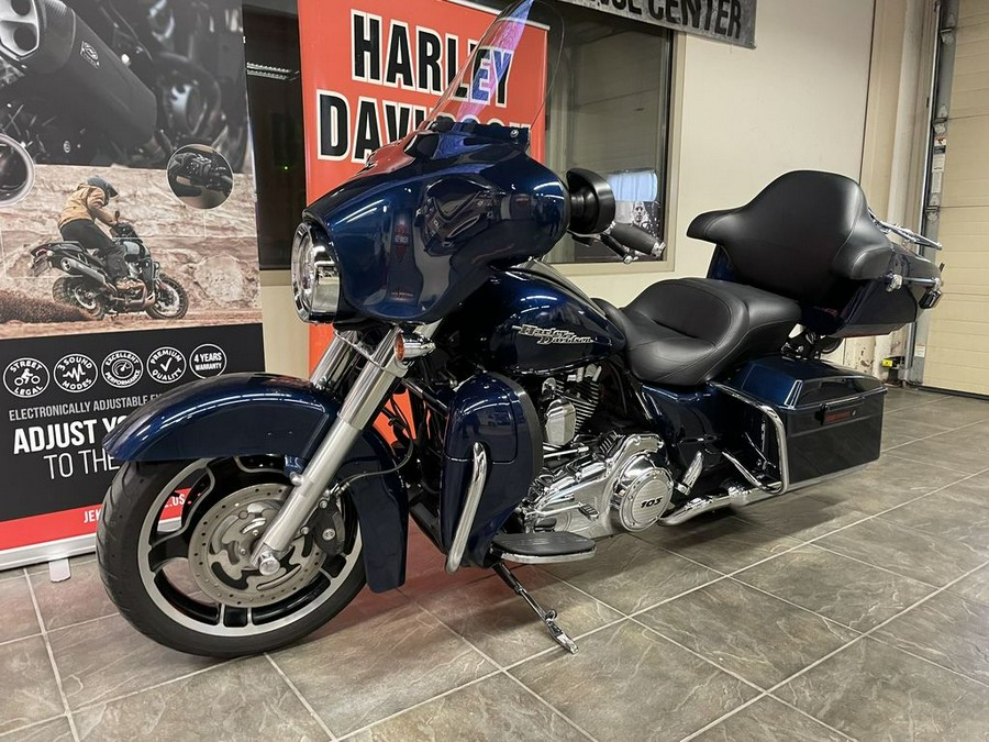 2012 Harley-Davidson® FLHX - Street Glide®