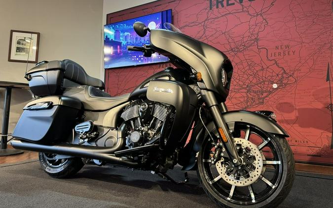 2024 Indian Motorcycle® Roadmaster® Dark Horse® Black Smoke