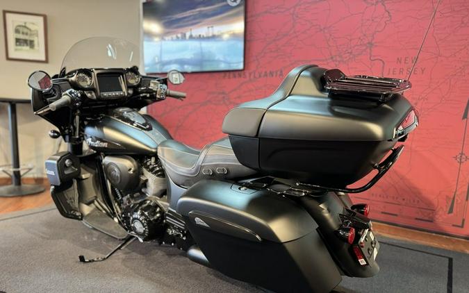 2024 Indian Motorcycle® Roadmaster® Dark Horse® Black Smoke