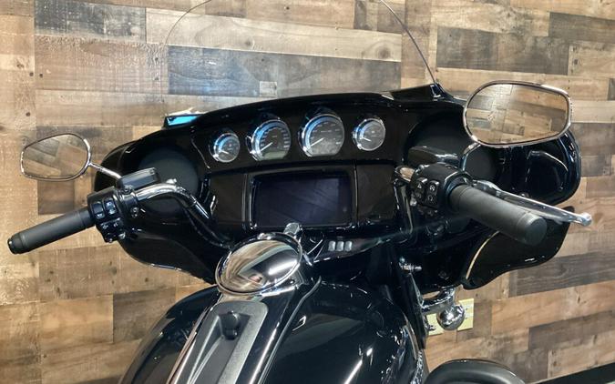 2019 Harley-Davidson Ultra Limited Vivid Black FLHTK