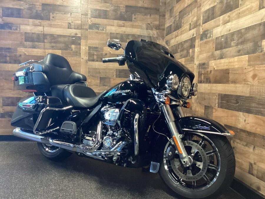 2019 Harley-Davidson Ultra Limited Vivid Black FLHTK