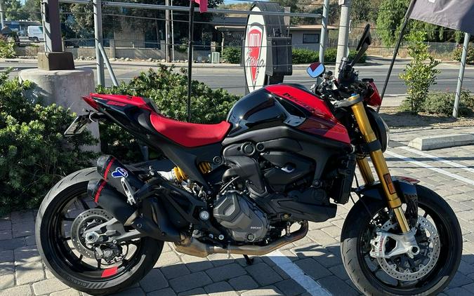 2025 Ducati Monster SP