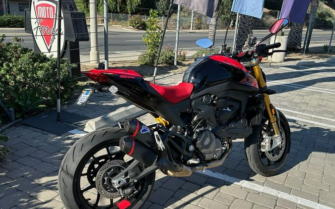 2025 Ducati Monster SP