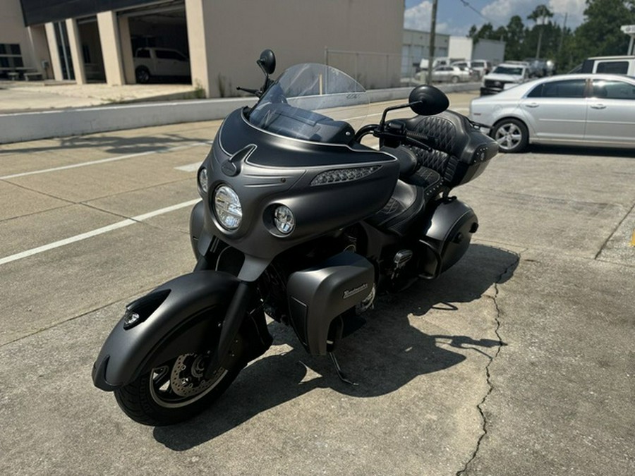 2019 Indian Roadmaster Steel Gray Smoke / Thunder Black Smoke