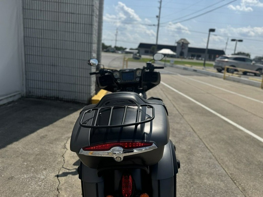 2019 Indian Roadmaster Steel Gray Smoke / Thunder Black Smoke