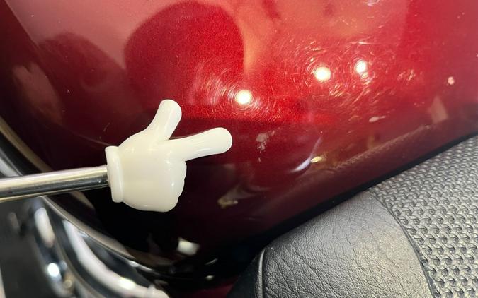 2001 Suzuki Motor of America Inc. Marauder 800