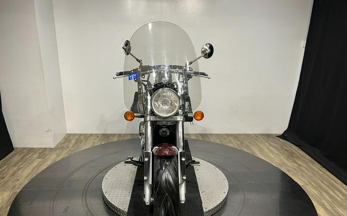 2001 Suzuki Motor of America Inc. Marauder 800