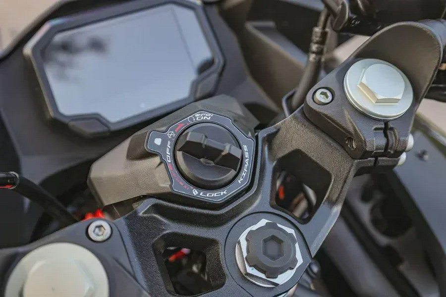 2026 KAWASAKI NINJA 500 SE ABS