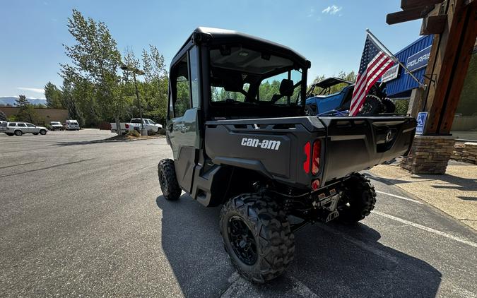 2026 Can-Am Defender DPS CAB HD9 Compass Green - BU6289