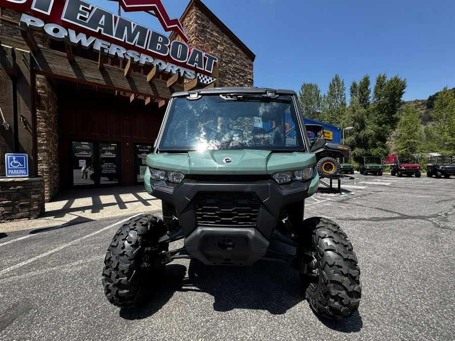 2026 Can-Am Defender DPS CAB HD9 Compass Green - BU6289