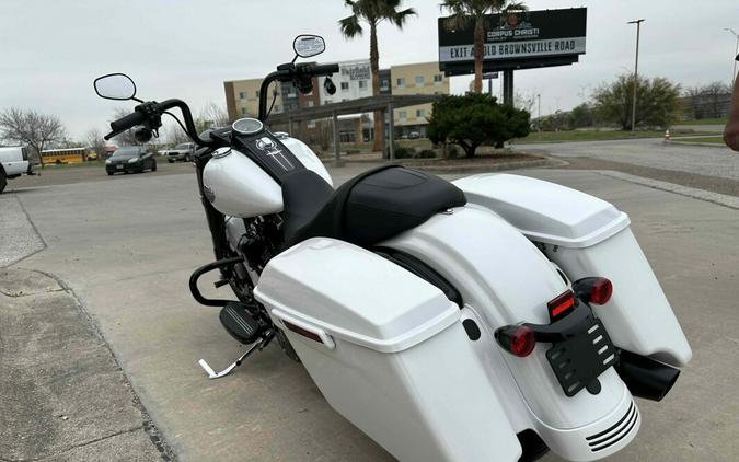 FLHRXS 2024 Road King Special