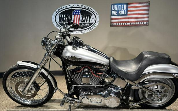 2003 Harley-Davidson® FXSTDI - Softail® Deuce Injection