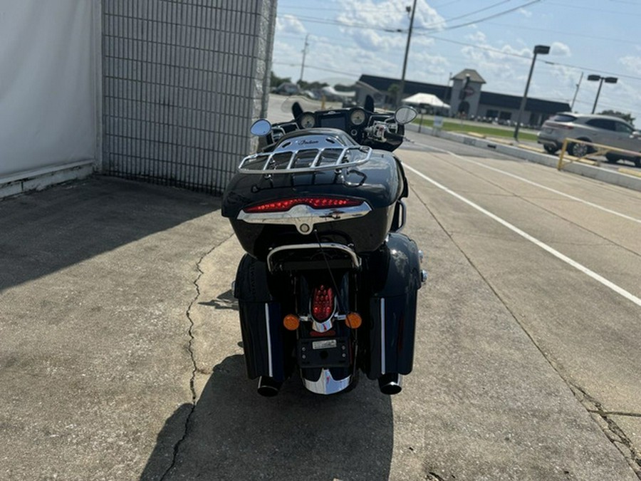 2017 Indian Roadmaster Thunder Black