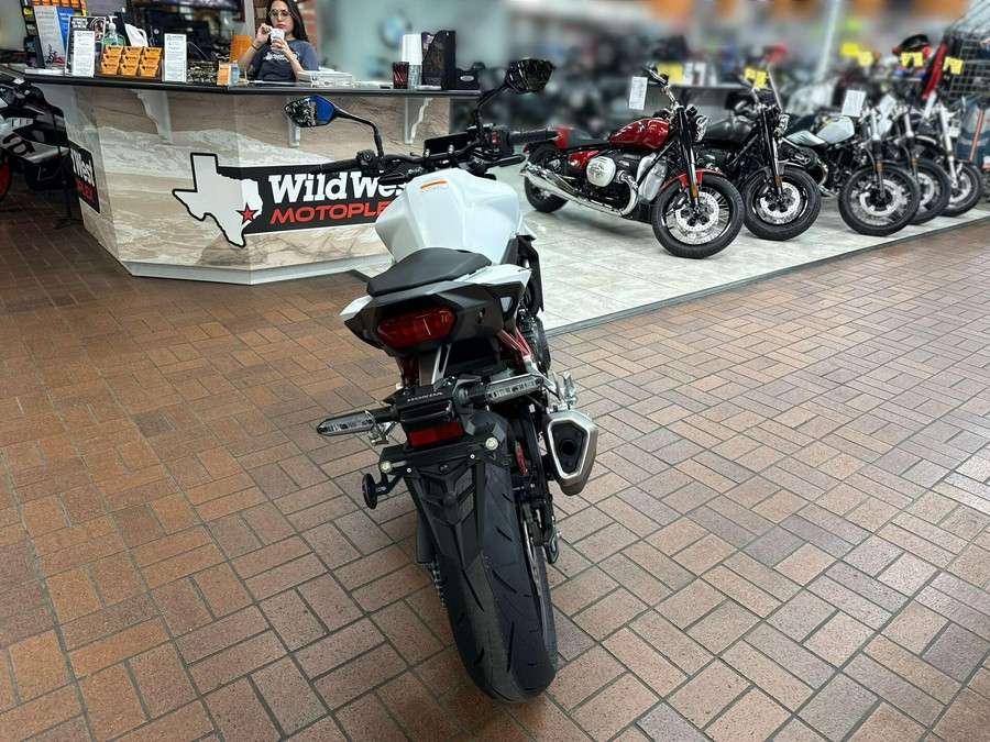 2025 Honda CB750 HORNET