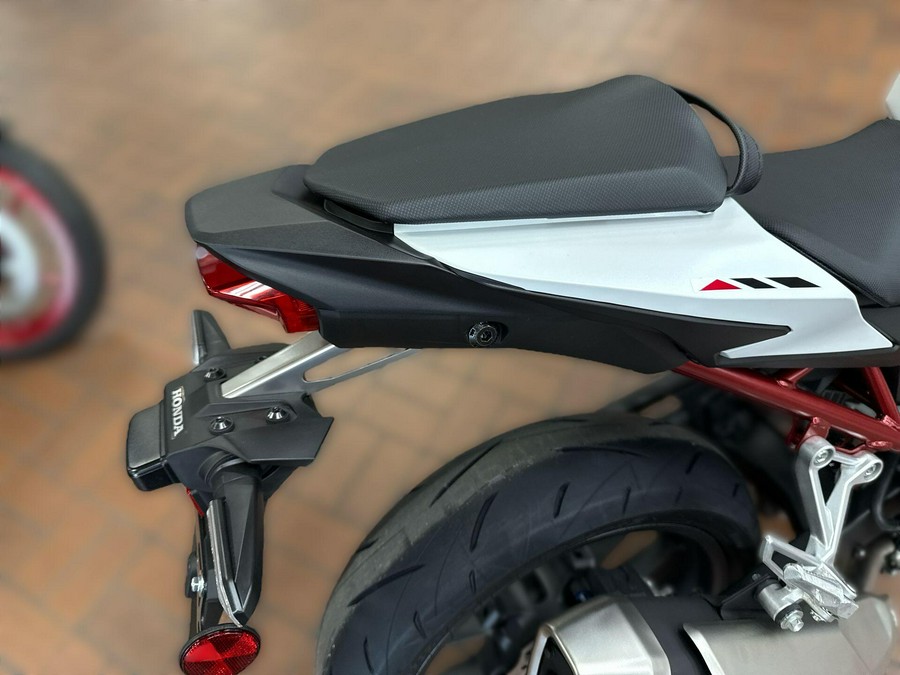 2025 Honda CB750 HORNET