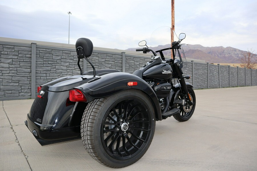2024 Harley-Davidson Freewheeler