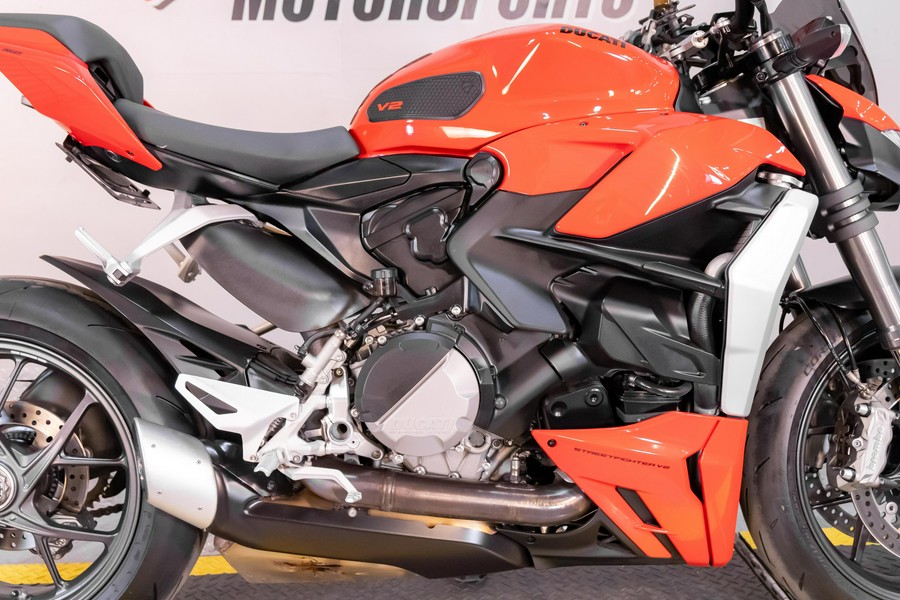2022 Ducati Streetfighter V2