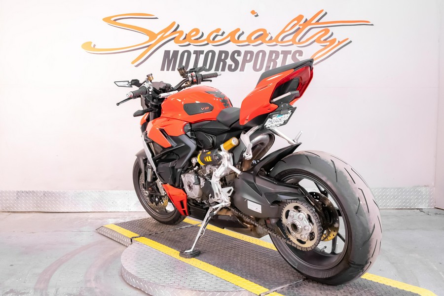 2022 Ducati Streetfighter V2
