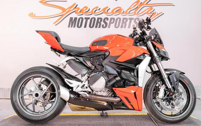 2022 Ducati Streetfighter V2